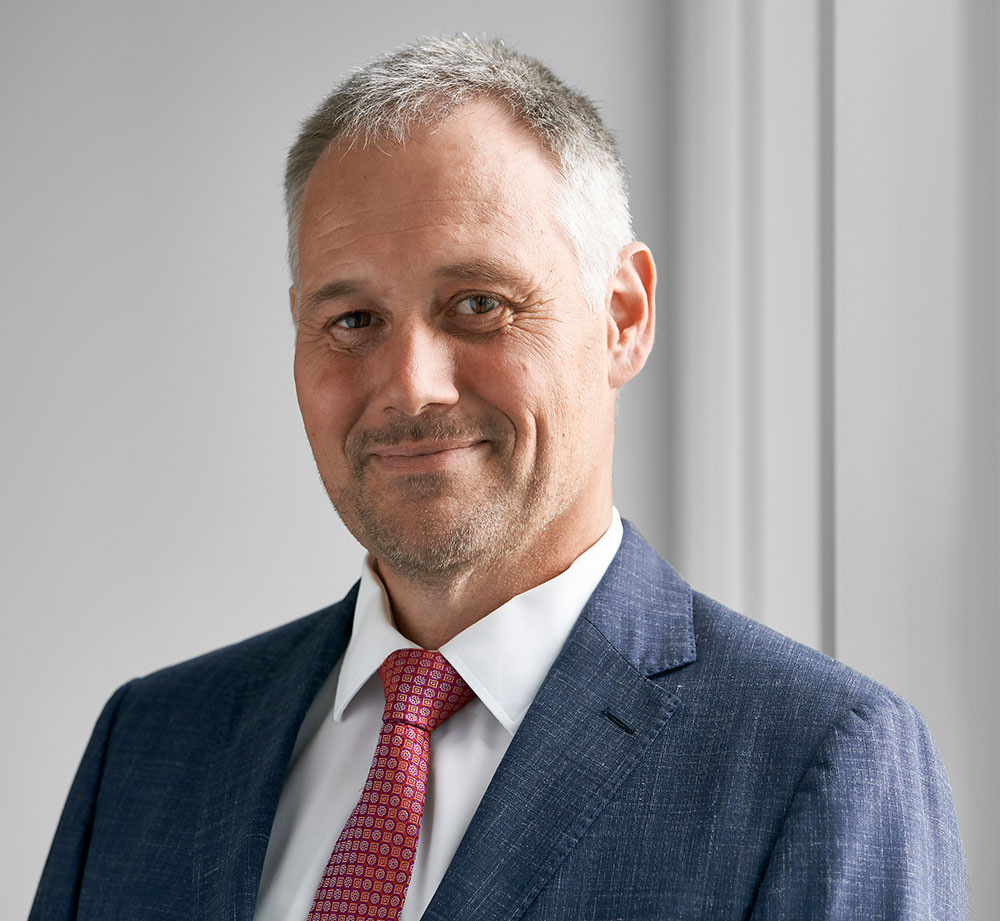 Dr.-Ing. Markus Hennecke Dr.-Ing. Markus Hennecke